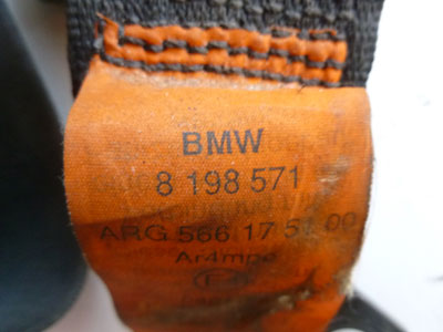 1997 BMW 528i E39 - Drivers Seat Belt 81985714